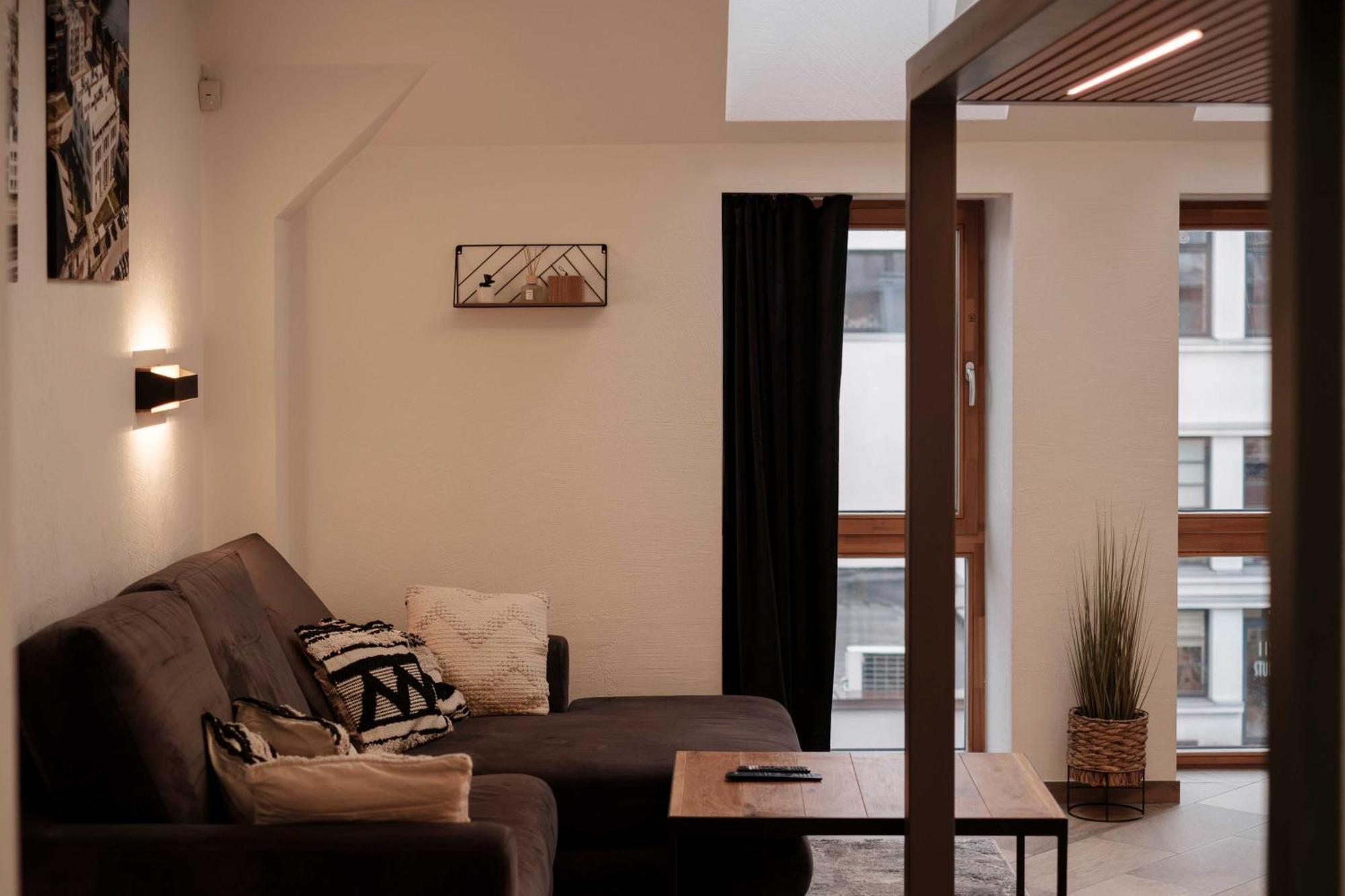 King Mindaugas Apartments คอนัส ภายนอก รูปภาพ